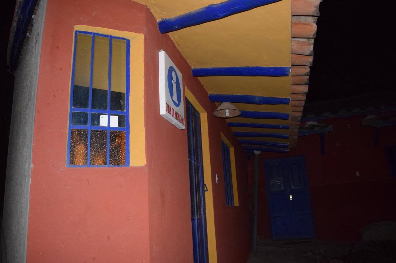La Casita De Mi Abuela Hostel Mancos ภายนอก รูปภาพ
